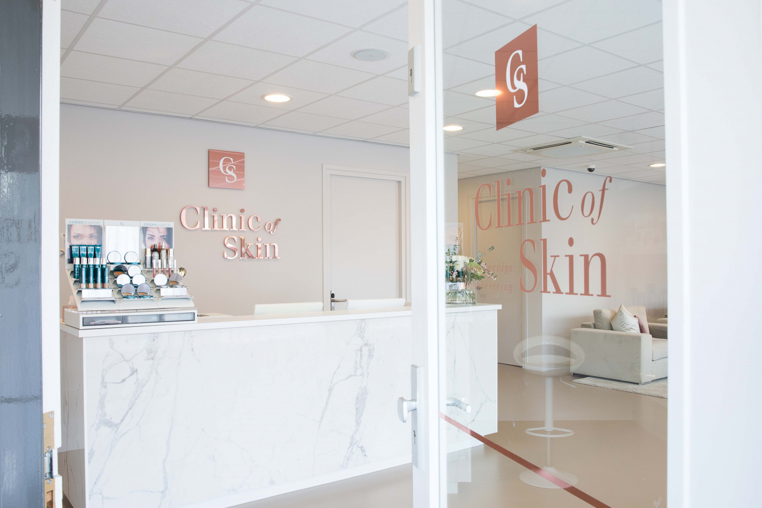 ingang clinic of skin in naaldwijk - schoonheidssalon naaldwijk